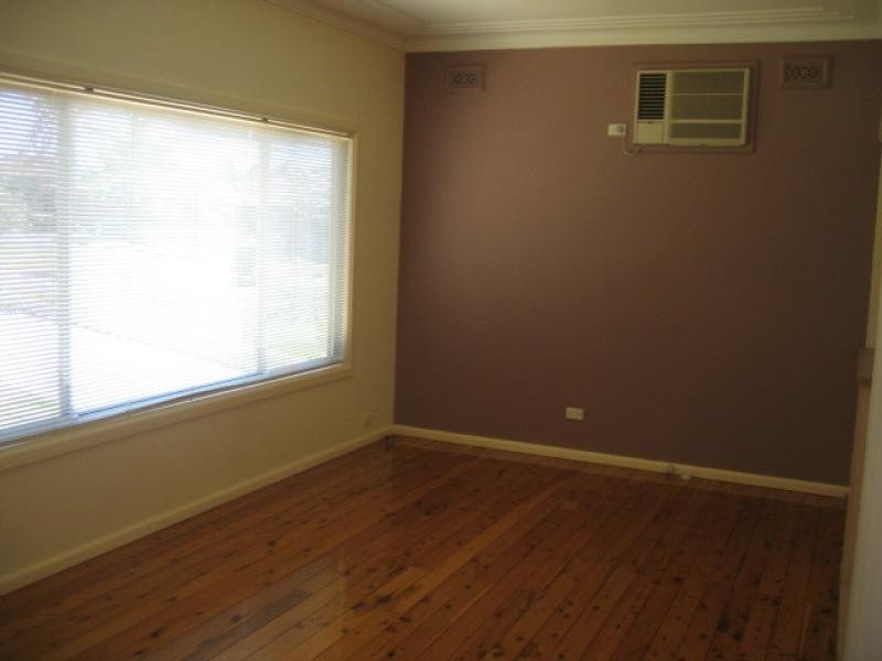 16 MANSFIELD STREET, Girraween NSW 2145