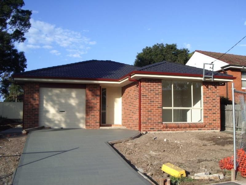 61 BEST ROAD, Seven Hills NSW 2147