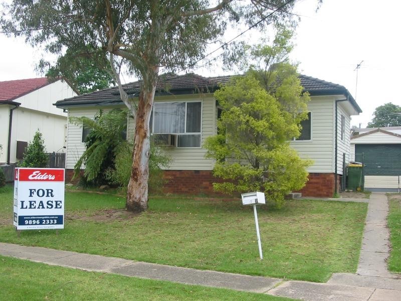 2 NULANG STREET, Old Toongabbie NSW 2146