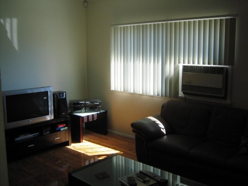 191 TOONGABBIE ROAD, Toongabbie NSW 2146