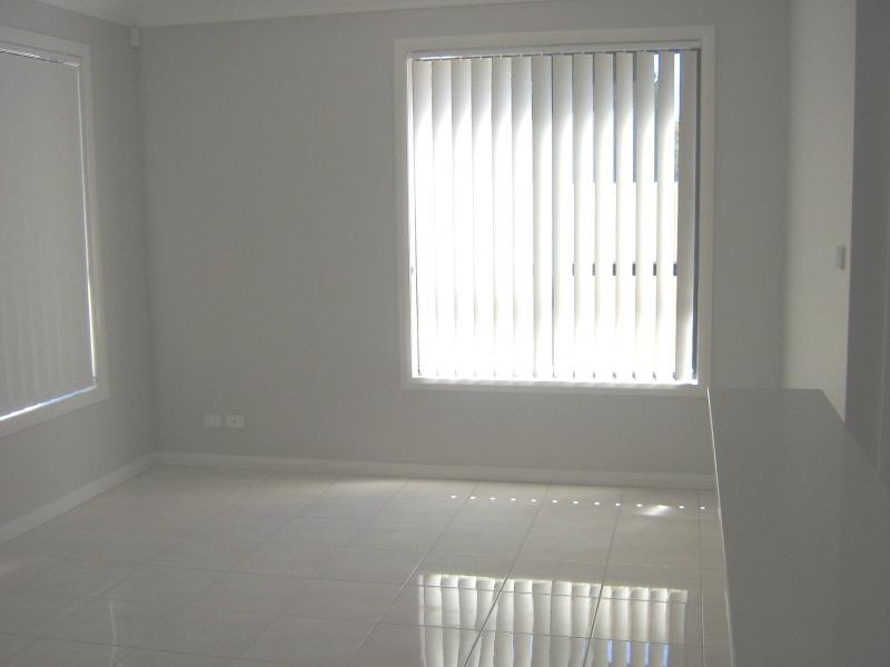 68 FITZWILLIAM ROAD, Toongabbie NSW 2146