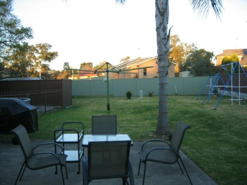 71 LAMONERIE STREET, Toongabbie NSW 2146