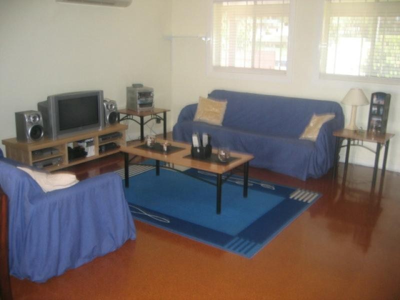 17 ZAMBESI ROAD, Seven Hills NSW 2147