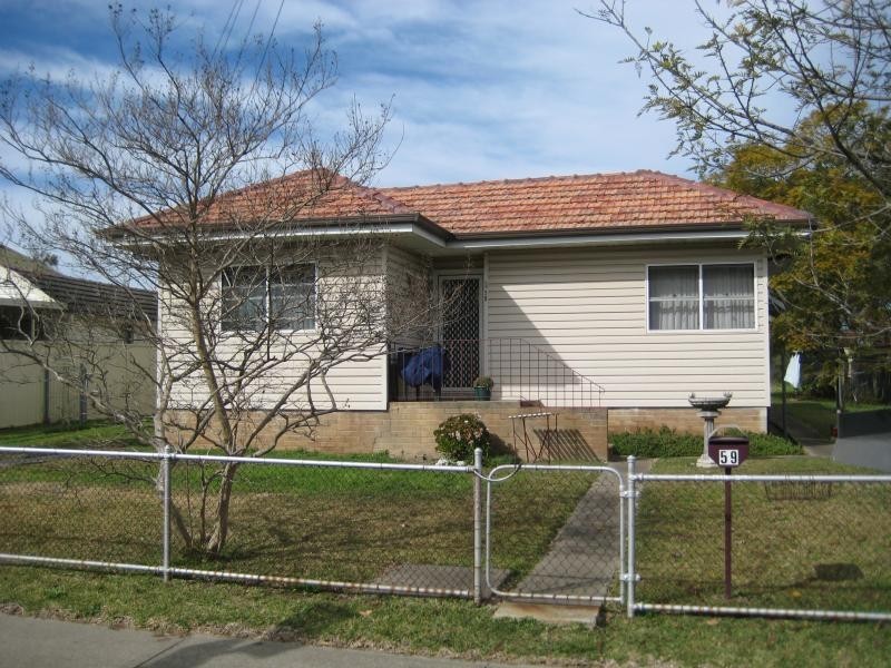 59 ORAMZI ROAD, Girraween NSW 2145