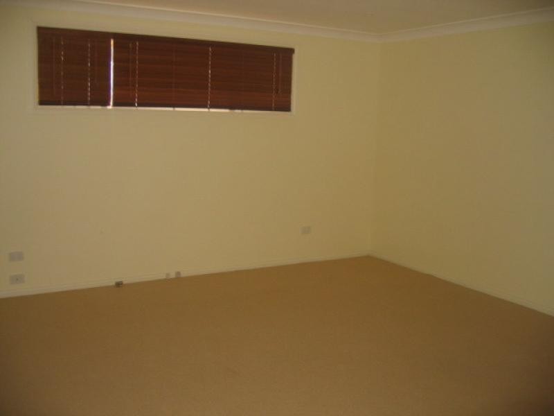 11 MANNING PLACE, Seven Hills NSW 2147