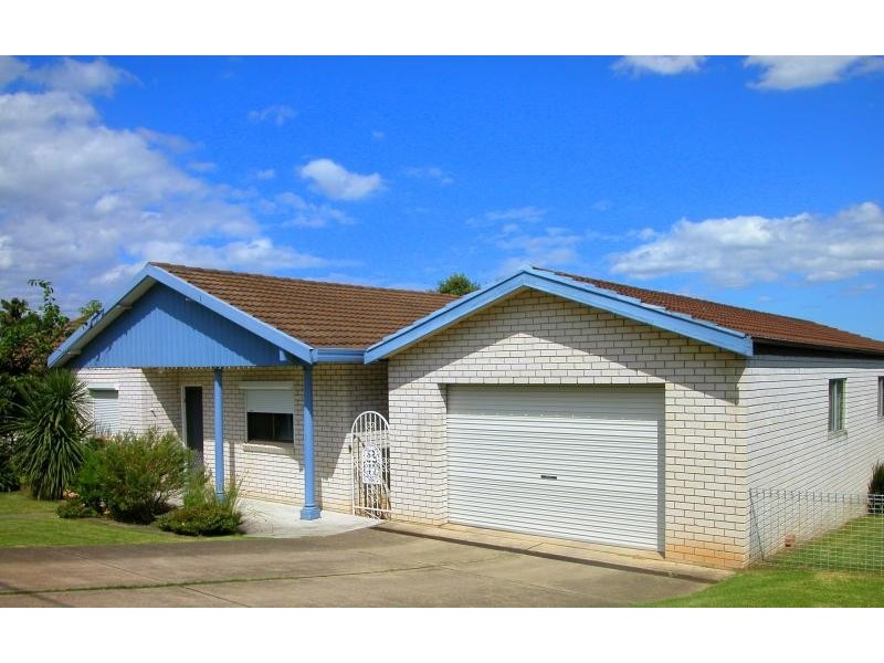 100 CORNELIA ROAD, Toongabbie NSW 2146