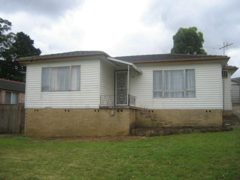 129 CORNELIA ROAD, Toongabbie NSW 2146