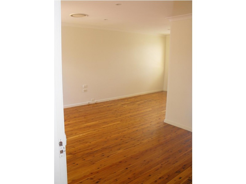 50 Zambesi Road, Seven Hills NSW 2147