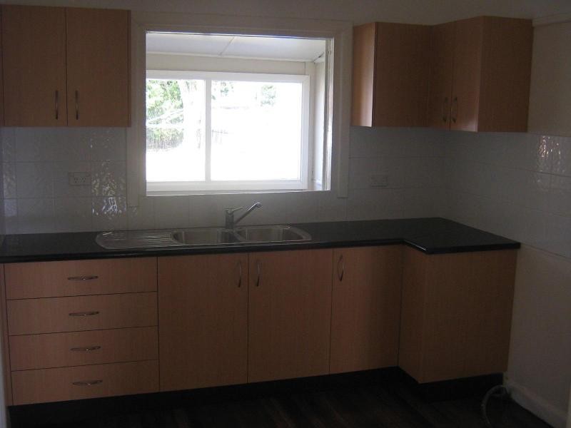 16 Portia Road, Toongabbie NSW 2146