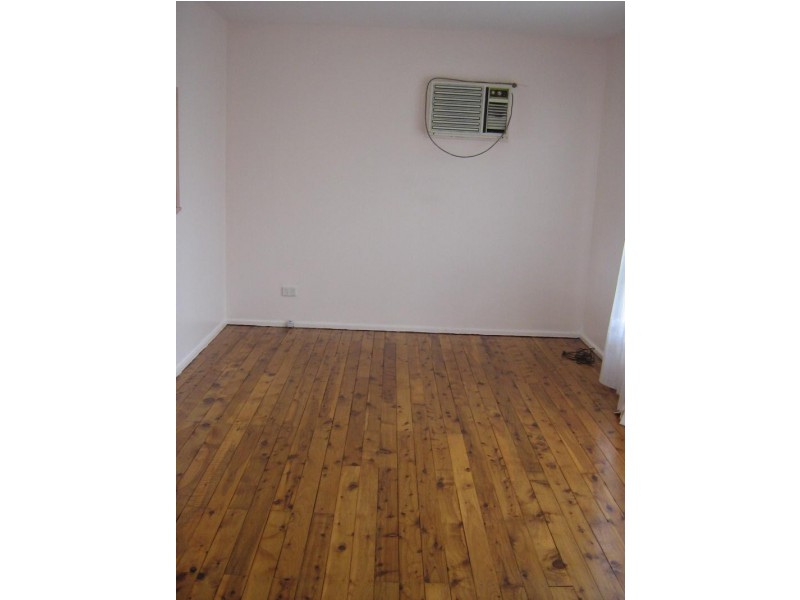 129 Cornelia Road, Toongabbie NSW 2146