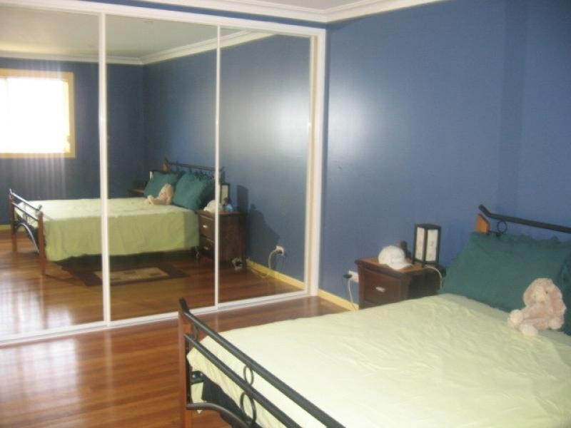 17 Zambesi Road, Seven Hills NSW 2147