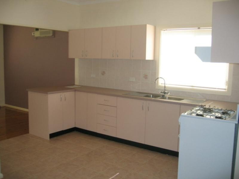 16 Mansfield Street, Girraween NSW 2145