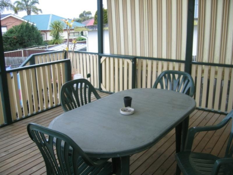 16 Mansfield Street, Girraween NSW 2145