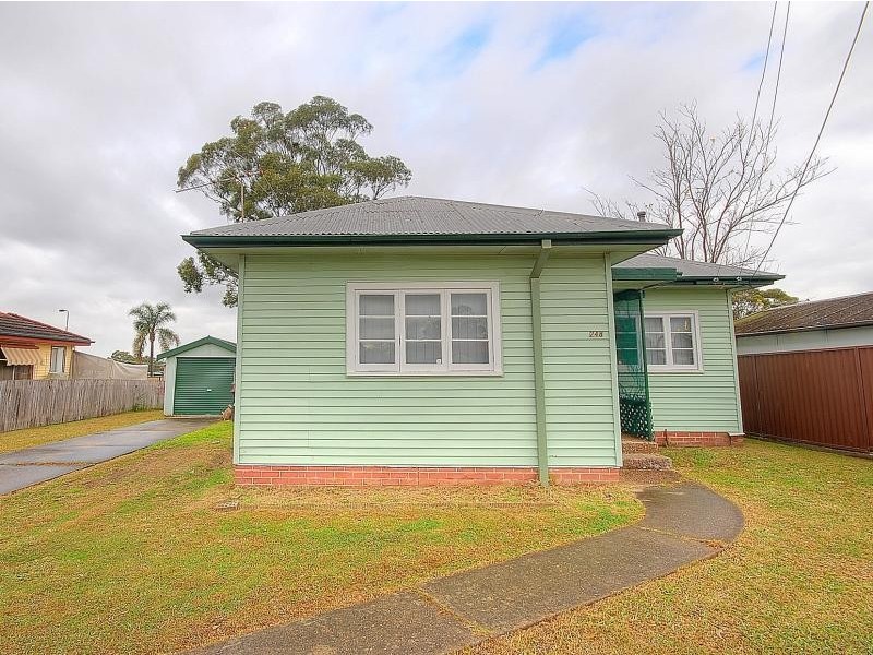 248 Cornelia Road, Toongabbie NSW 2146