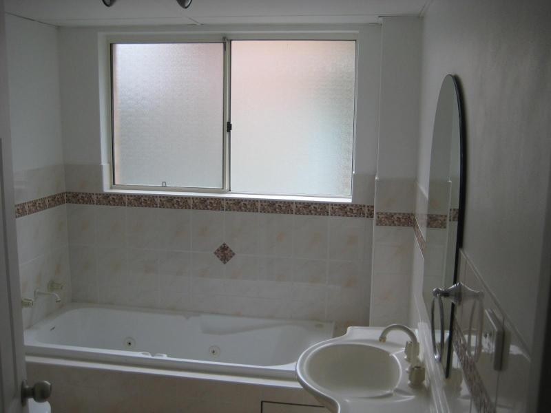 8/26-30 Bailey Street, Westmead NSW 2145