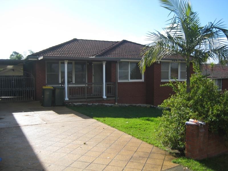 213 Cornelia Road, Toongabbie NSW 2146