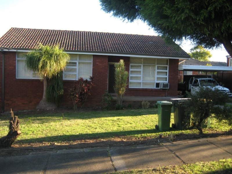 25 Harris Road, Constitution Hill NSW 2145