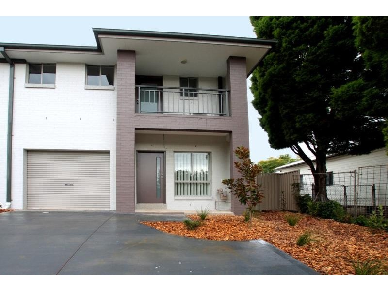 4/169 Cornelia Road, Toongabbie NSW 2146
