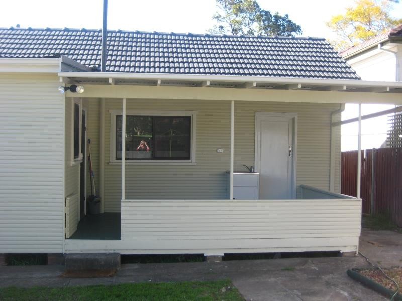 157 Fitzwilliam Road, Toongabbie NSW 2146