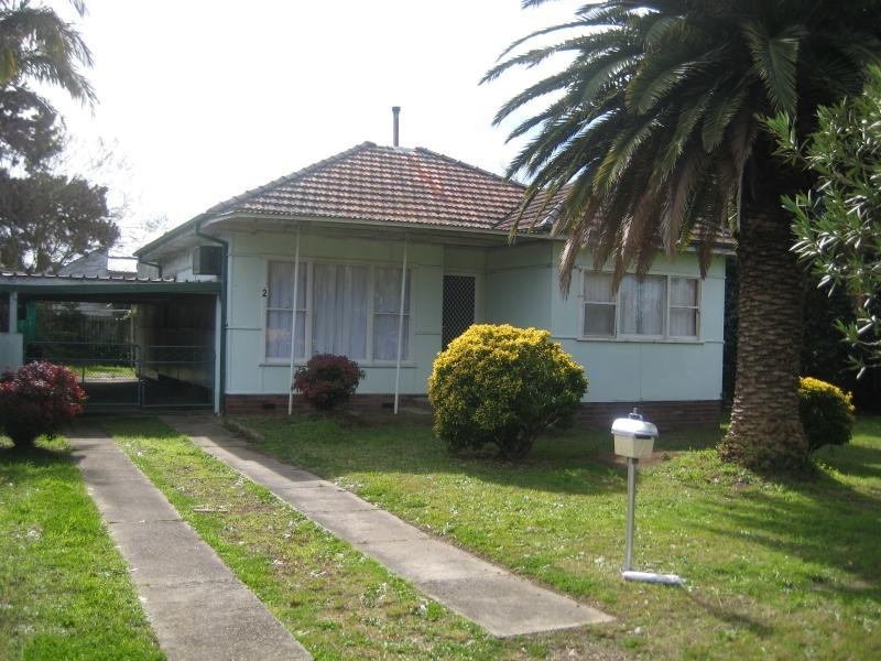 2 Robertson Avenue, Seven Hills NSW 2147