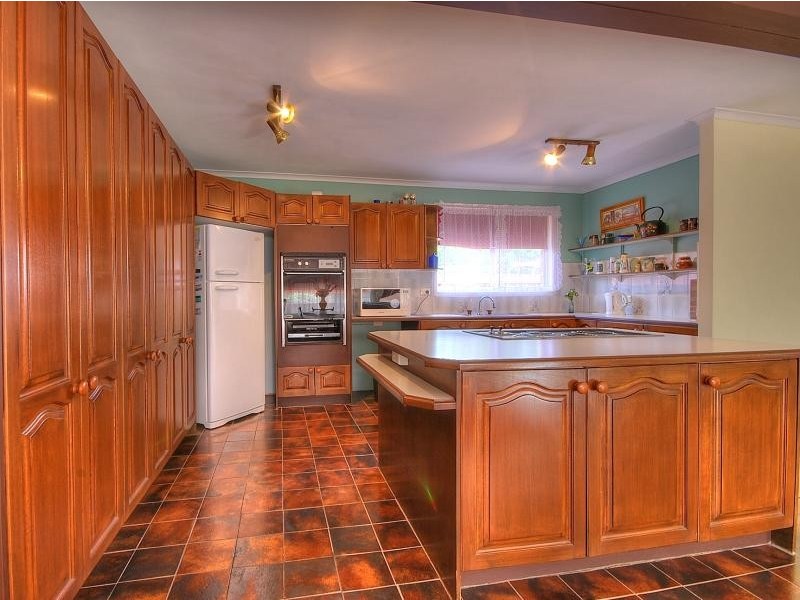 76 Mississippi Road, Seven Hills NSW 2147