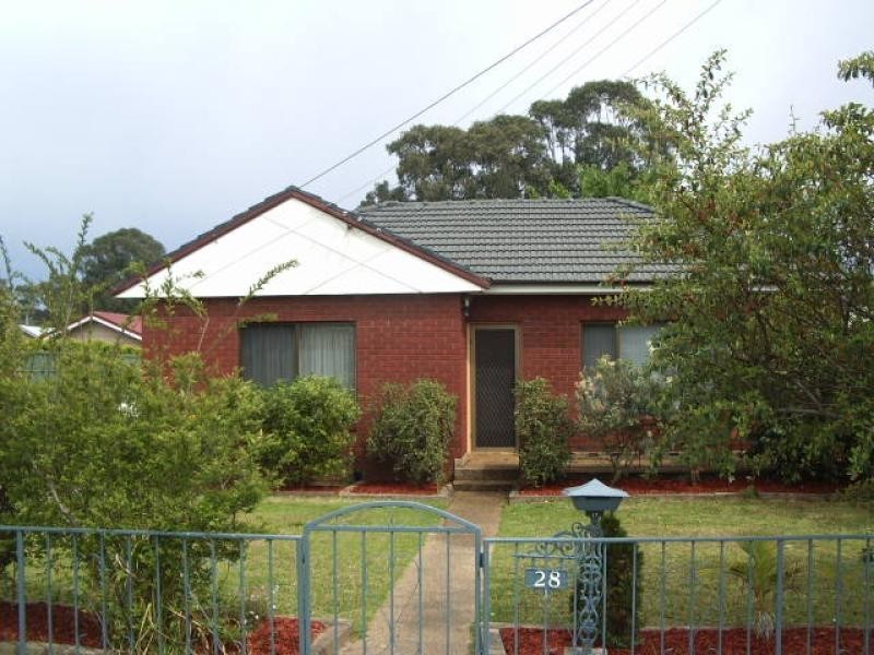 28 Lamonerie Street, Toongabbie NSW 2146