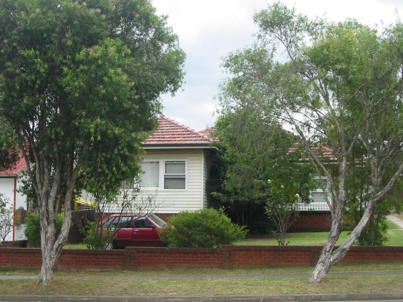 85 Cornelia Road, Toongabbie NSW 2146