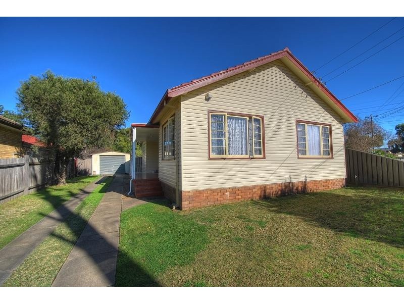 58 Portico Parade, Toongabbie NSW 2146