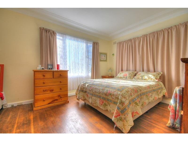 58 Portico Parade, Toongabbie NSW 2146