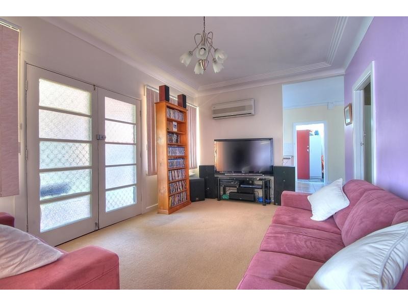 58 Portico Parade, Toongabbie NSW 2146