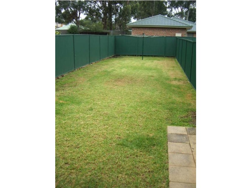 2/16 Pearce Road, Quakers Hill NSW 2763