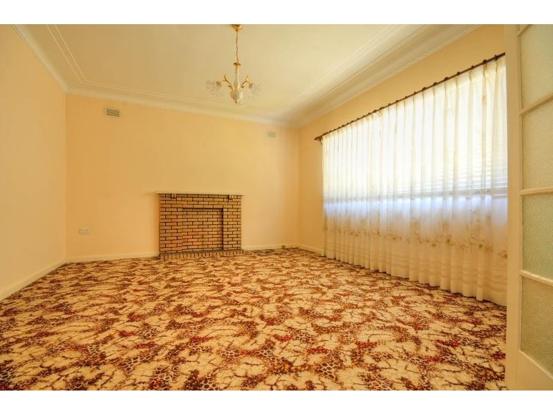 160 Targo Road, Girraween NSW 2145