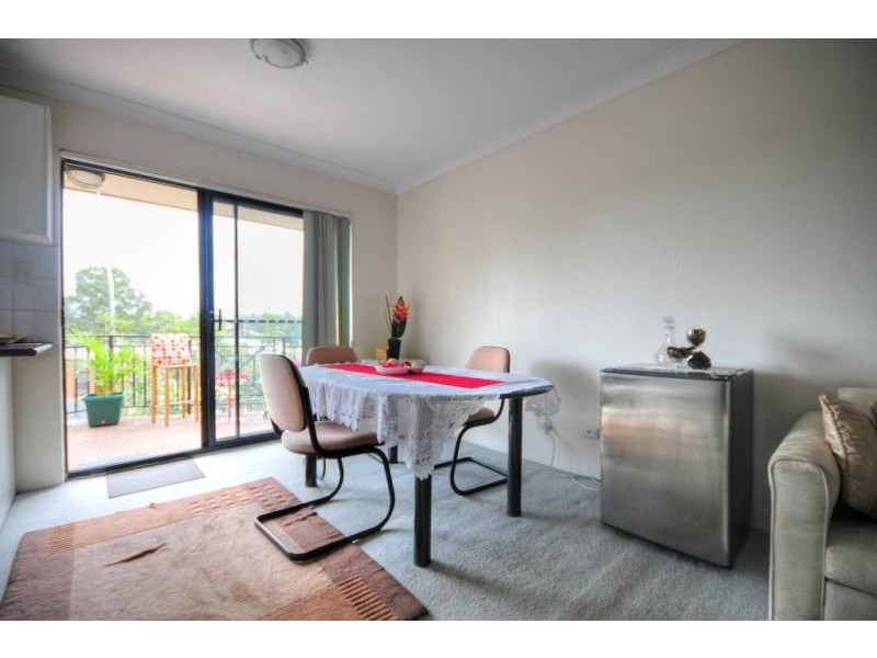 13/115 -117 Stapleton Street, Pendle Hill NSW 2145