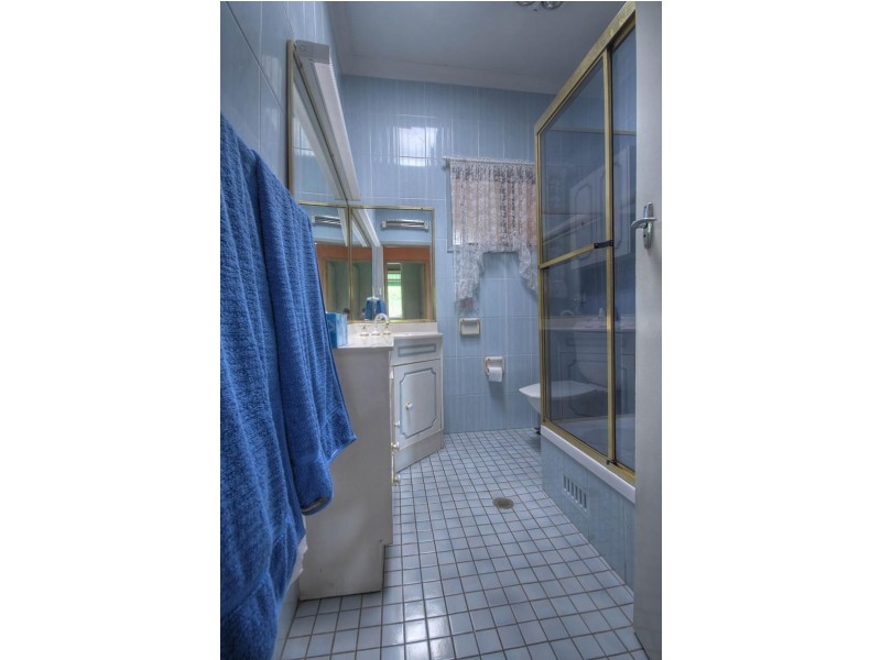 15 Denver Place, Toongabbie NSW 2146