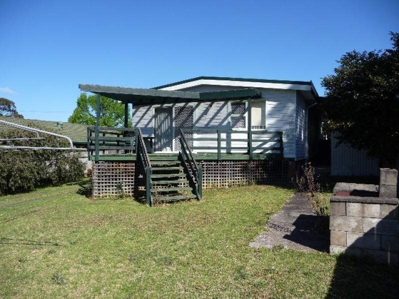 8 Almond Street, Constitution Hill NSW 2145