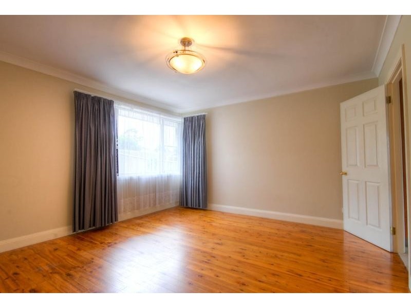 3 The Crescent, Toongabbie NSW 2146