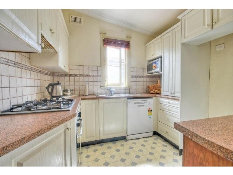 35 Cornelia Road, Toongabbie NSW 2146