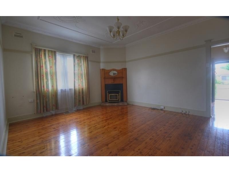 35 Cornelia Road, Toongabbie NSW 2146