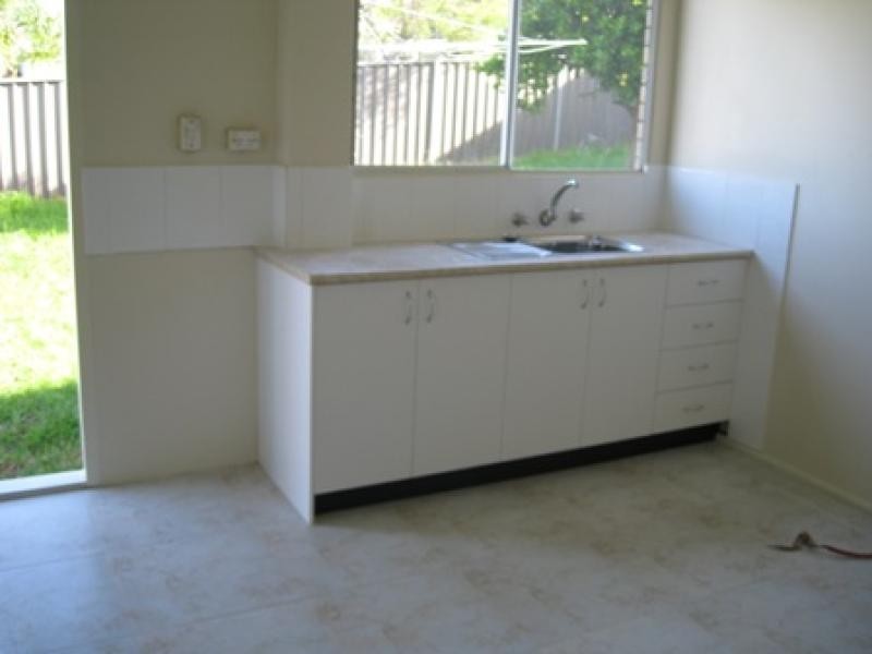 17 Valparaiso Avenue, Toongabbie NSW 2146