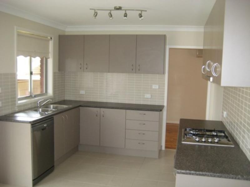 11 Graham Street, Greystanes NSW 2145