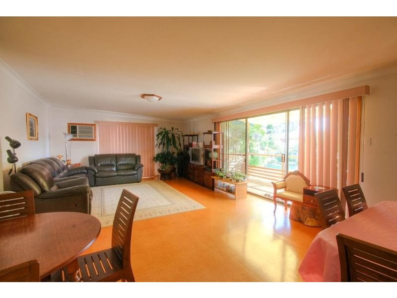 16 Carrington Street, Seven Hills NSW 2147