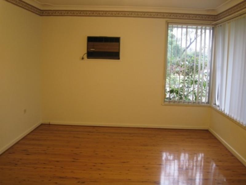 166 Binalong Road, Toongabbie NSW 2146