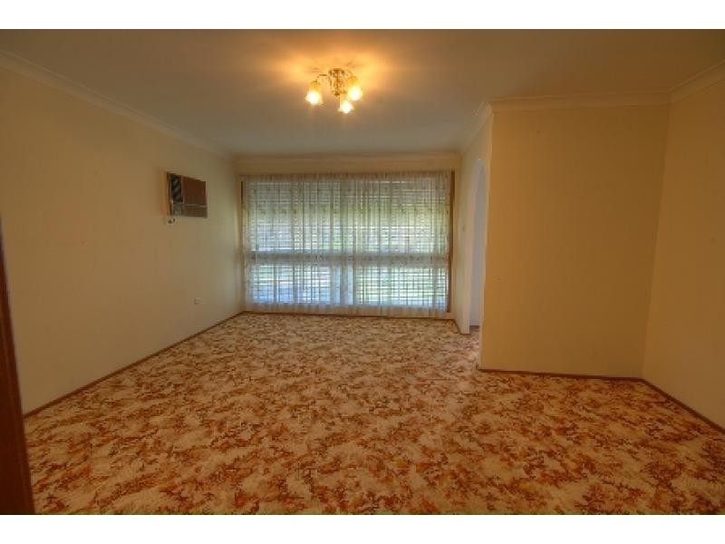 4 Chanel Street, Toongabbie NSW 2146