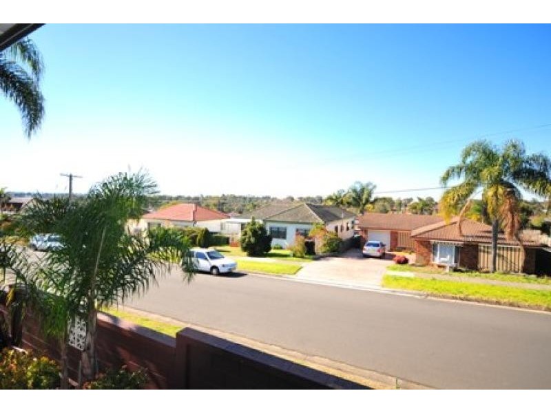 34 Hazel Street, Girraween NSW 2145