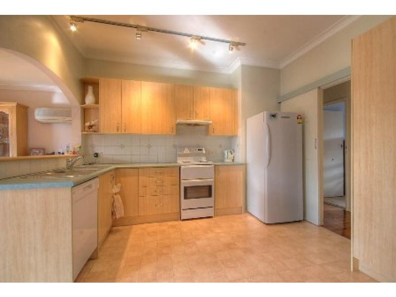 15 Kansas Place, Toongabbie NSW 2146