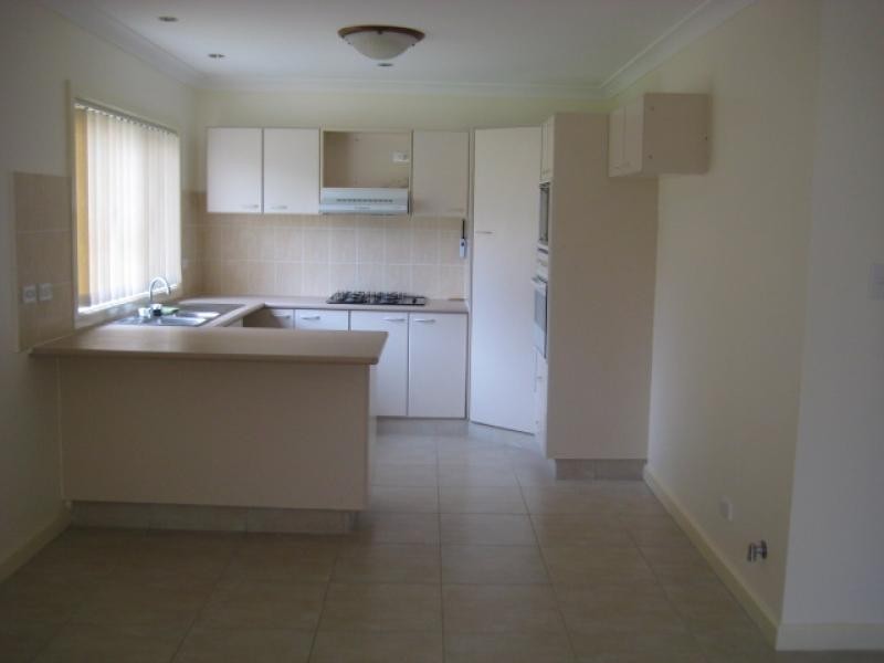 43 Ballandella Road, Toongabbie NSW 2146