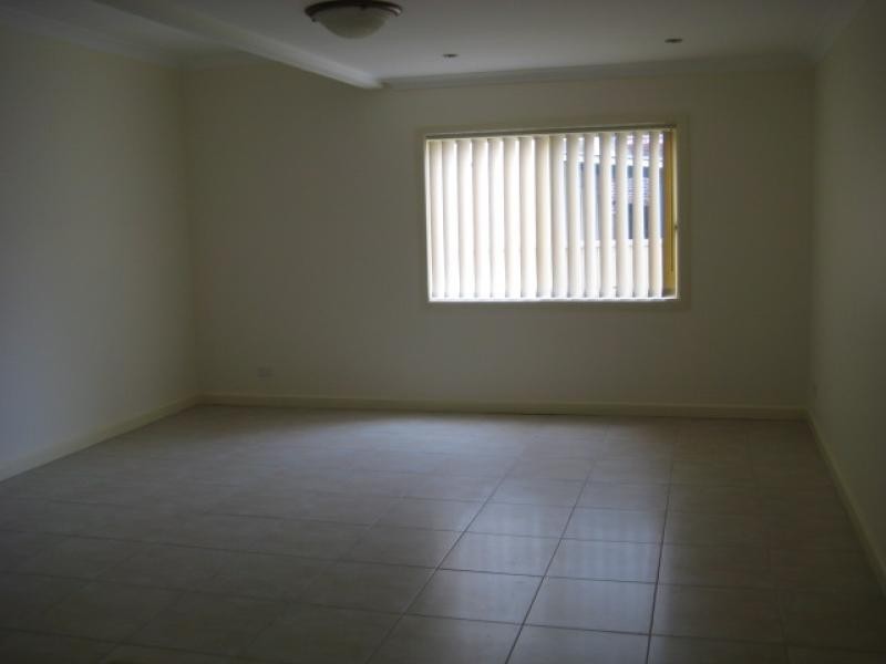 43 Ballandella Road, Toongabbie NSW 2146