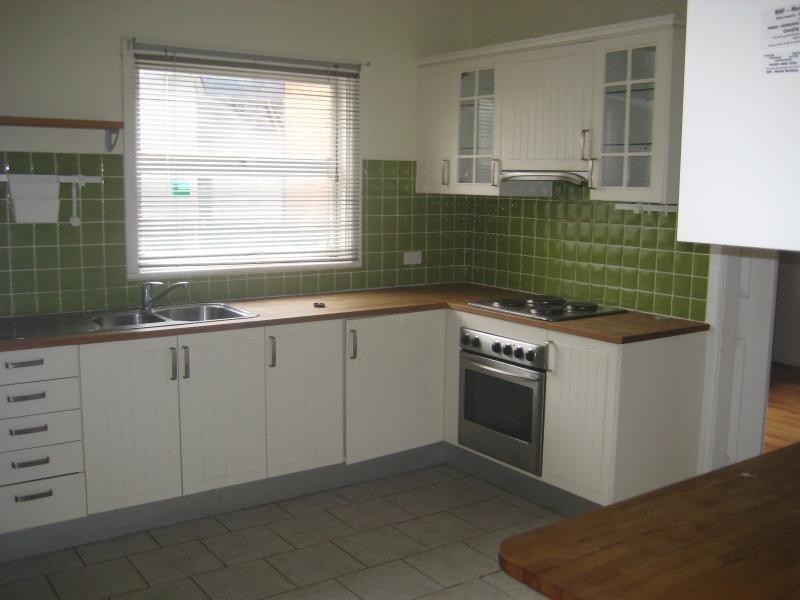 28 Fitzwilliam Road, Old Toongabbie NSW 2146