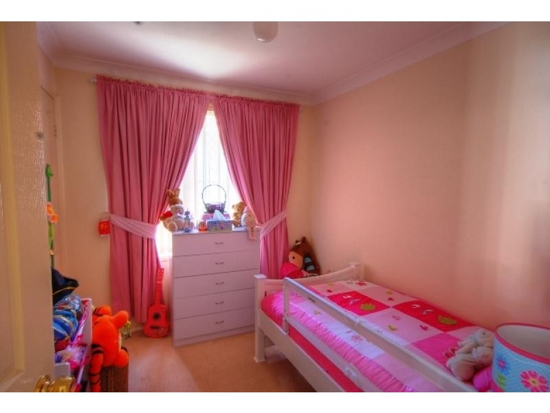 3/44 Ballandella Road, Toongabbie NSW 2146