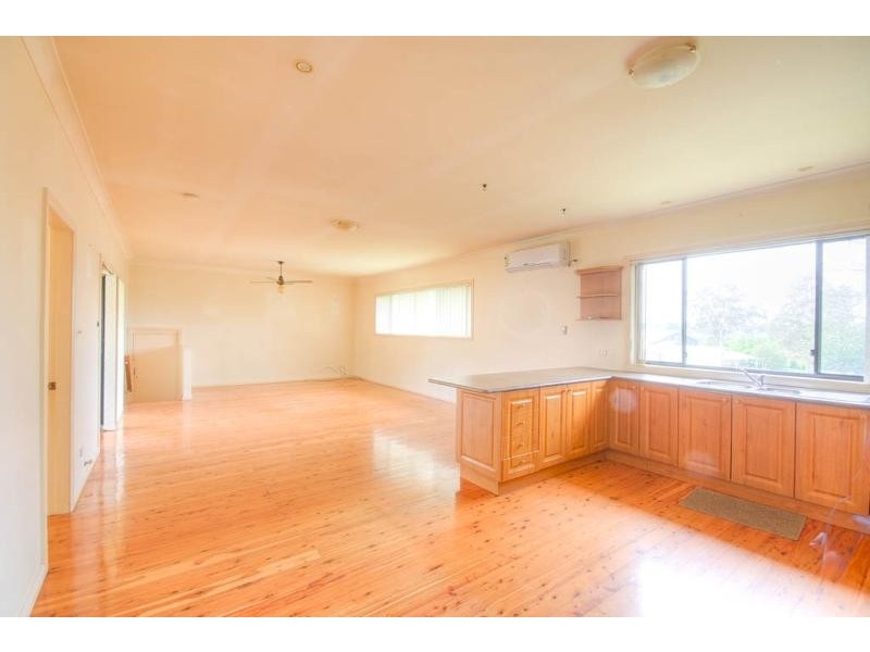 1 Tungarra Road, Girraween NSW 2145